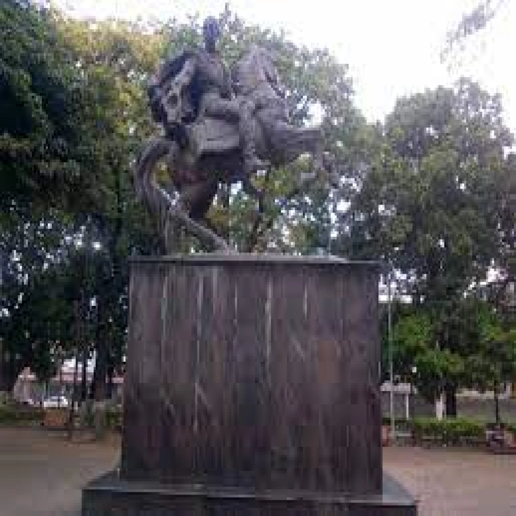Plaza Bolívar de San Antonio convertida en hotel