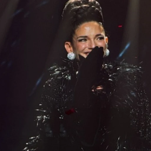 Natalia Jiménez conquistó el Poliedro de Caracas con su gira