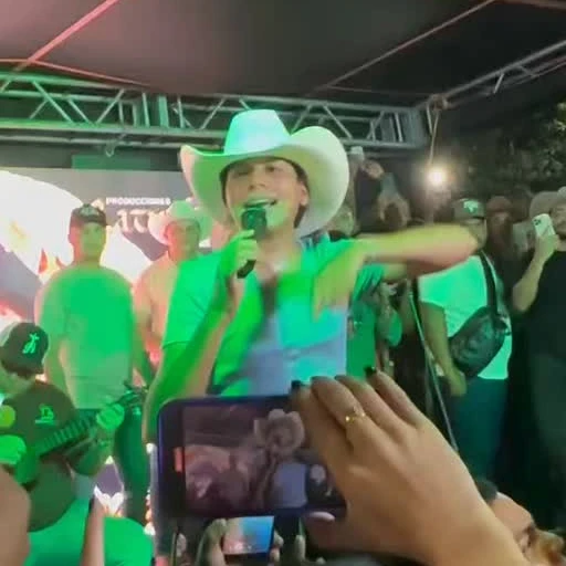 Así se recibe el 19 de marzo en Elorza con Emily Galaviz