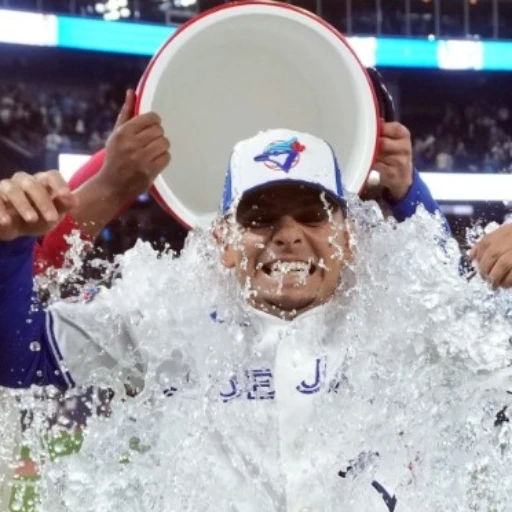 Andrés Giménez sorprendió con batazo a Atléticos