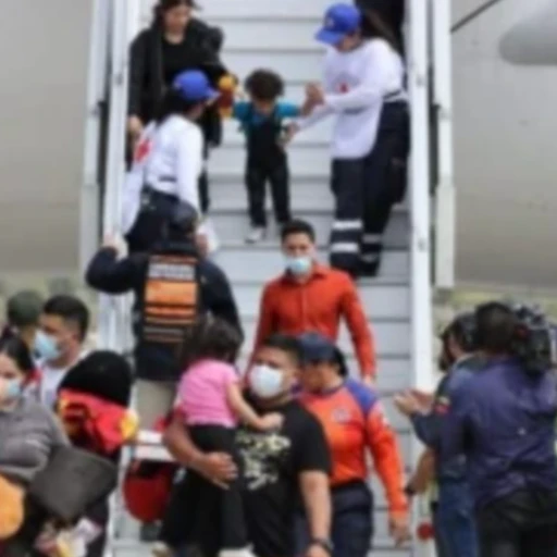 Llega a Venezuela tercer grupo de repatriados tras acuerdo con EEUU, el primero con mujeres y niños
